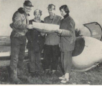 Francis Bundy plans a flight