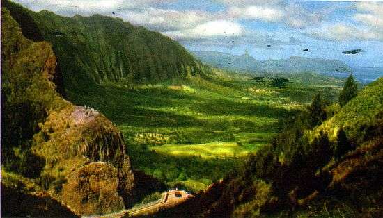 Nuuanu Pali Lookout, Honolulu, Hawaii